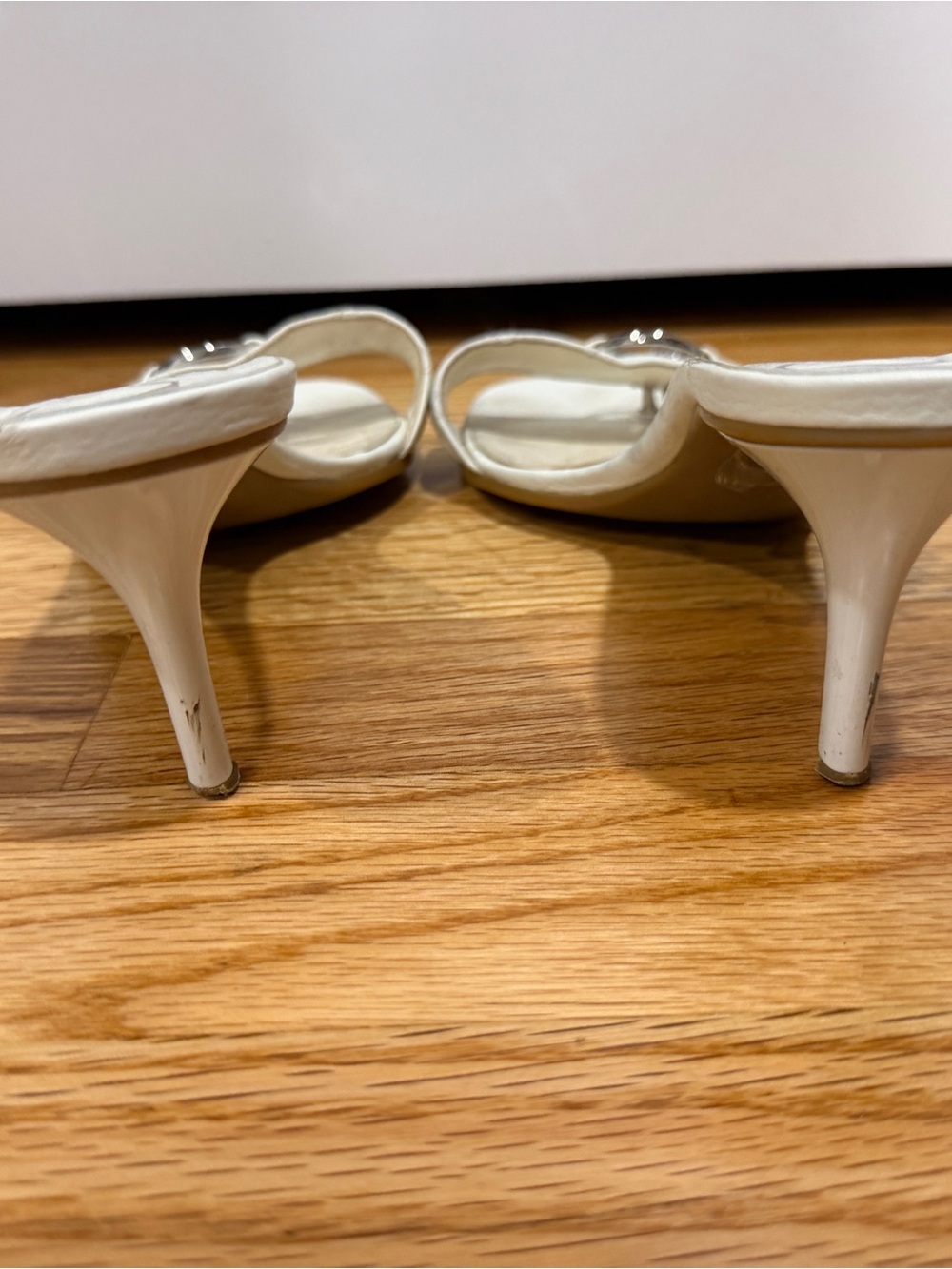 Dior x Galliano Offwhite Leather Slide Mules with Silver D-Ring Charms Sz 38.5 - Picture 3 of 4